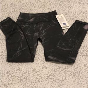 Lululemon Ebb to Street leggings